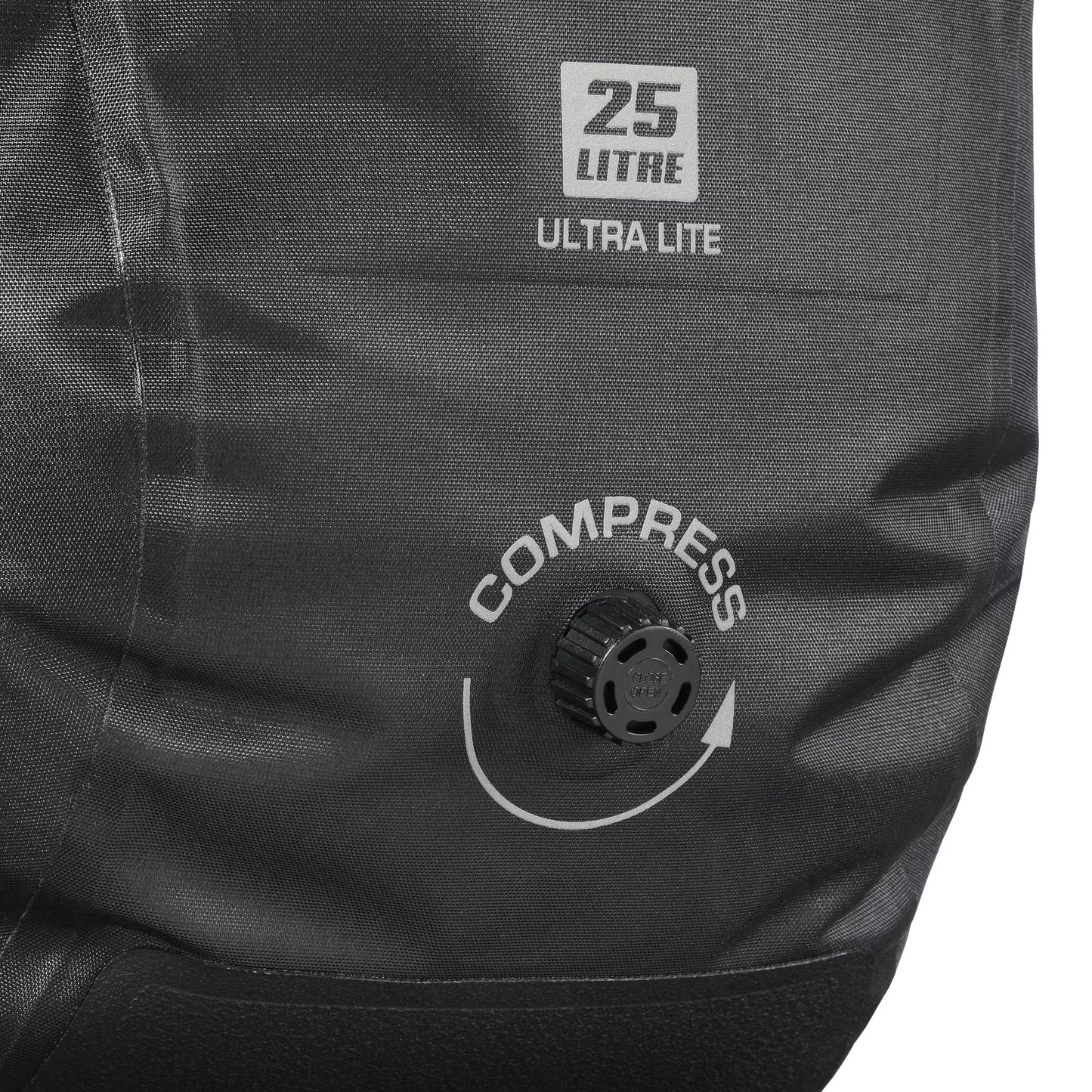 Triumph 25L Ultralite Bag - MLUA24006