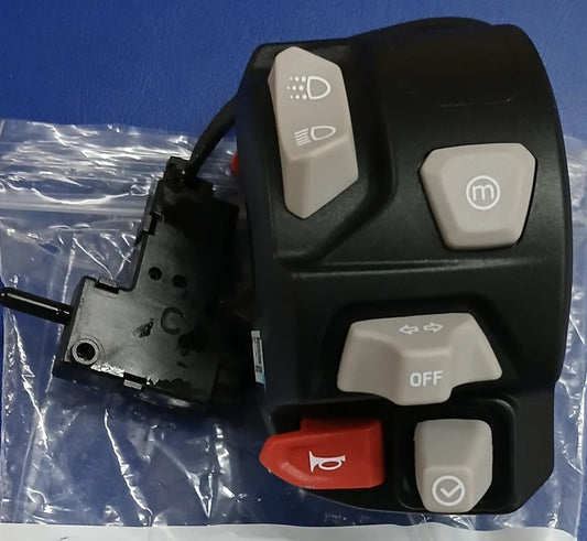 Triumph Street triple 675 / tiger 850/900 Switchcube LH - T2044338